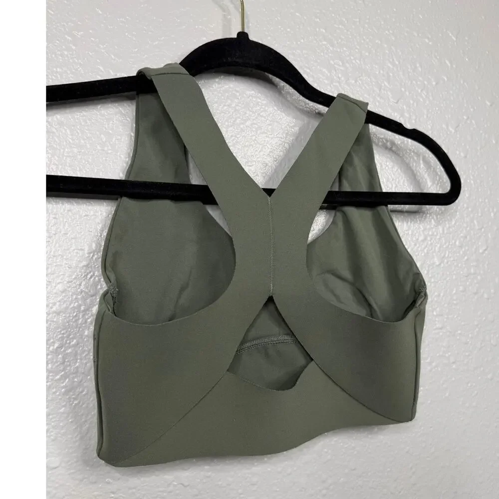 Oysho Women’s Mint Green Sport Bra / Size-Small